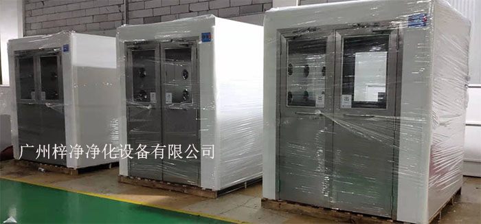 在潔凈室領域，風淋室作為一種關鍵的空氣凈化設備
